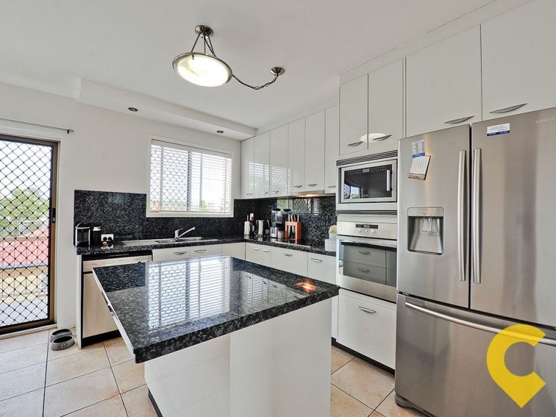 2/12 Bruce Street, Chermside QLD 4032