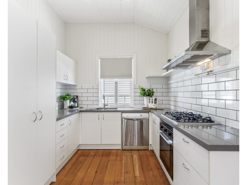 123 Albion Road, Windsor QLD 4030