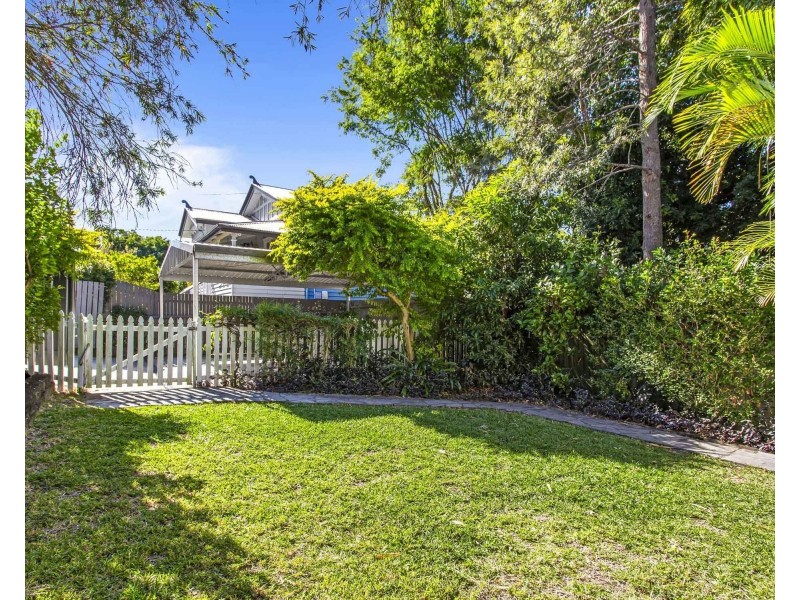 123 Albion Road, Windsor QLD 4030