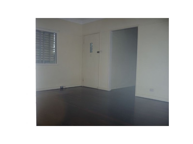 31 Unmack Street, Chermside QLD 4032