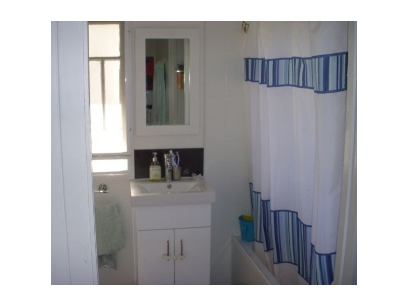 11 Adams Street, Scarborough QLD 4020