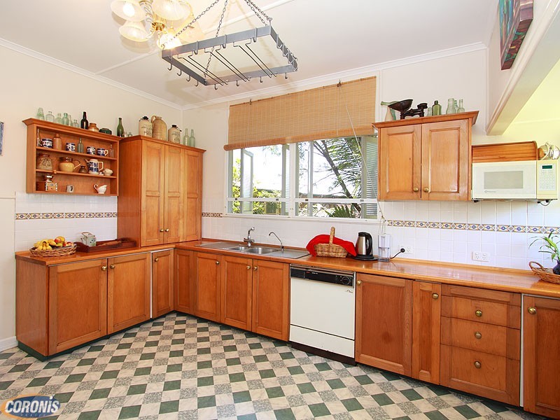 3 Louis Street, Redcliffe QLD 4020