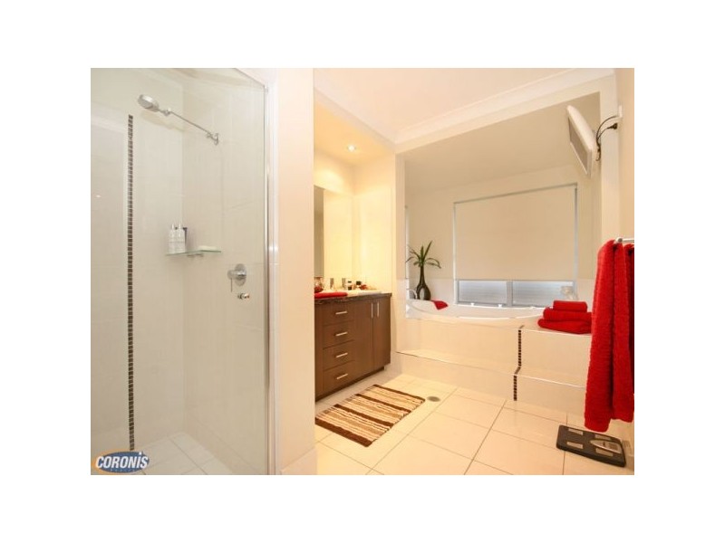 Bridgeman Downs QLD 4035