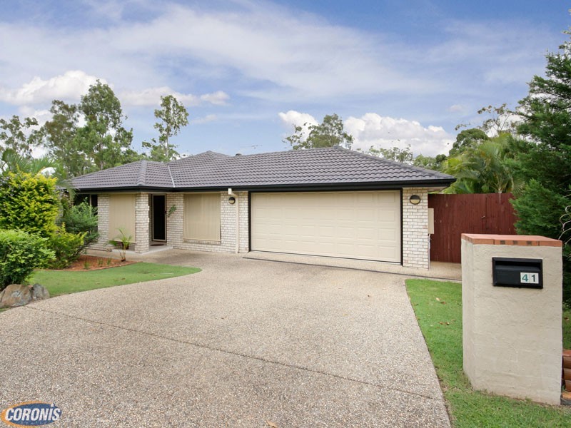 41 Hunter Circuit, Petrie QLD 4502