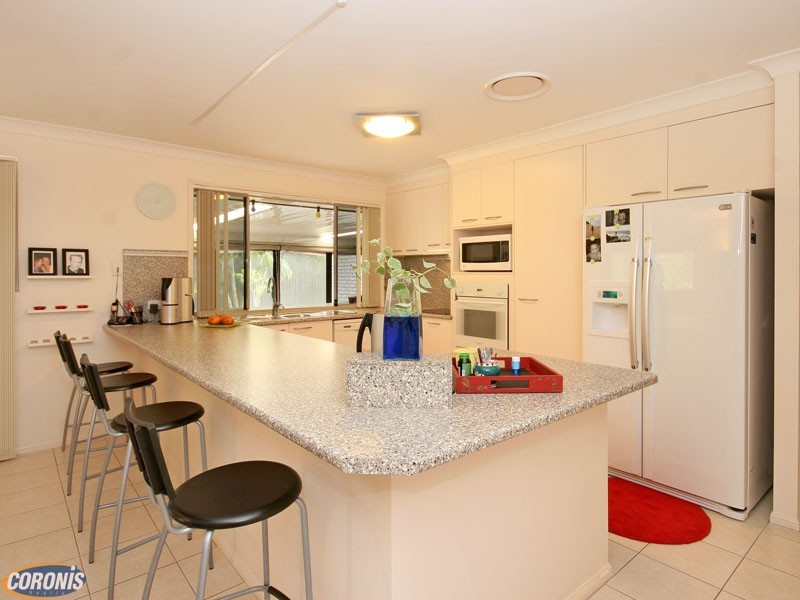41 Hunter Circuit, Petrie QLD 4502