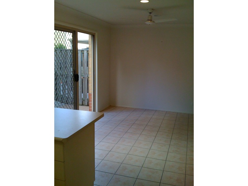 19/5 Hibiscus Circuit, Fitzgibbon QLD 4018