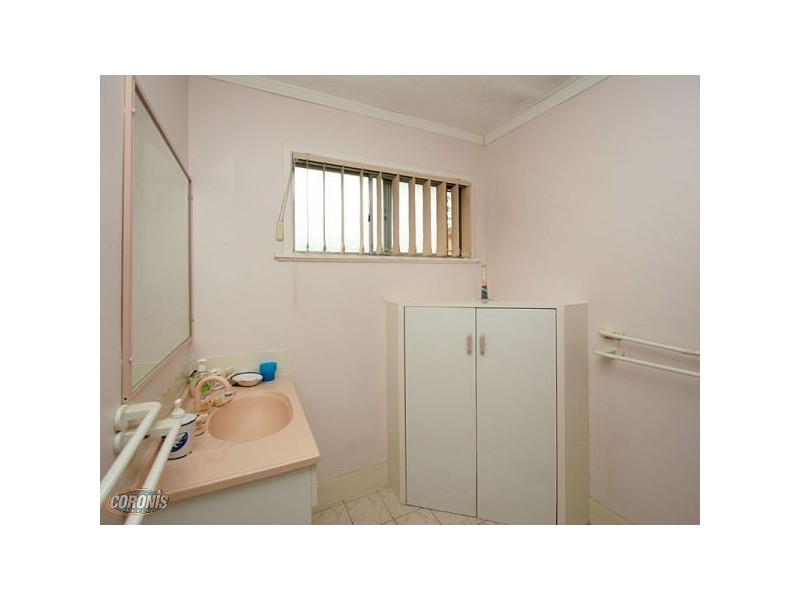 66 Kolora Crescent, Ferny Hills QLD 4055