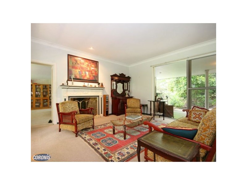 33 Bridgeman Road, Bridgeman Downs QLD 4035