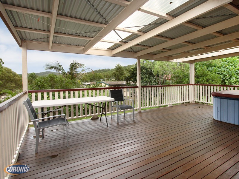 6 Gordon Road, Ferny Hills QLD 4055