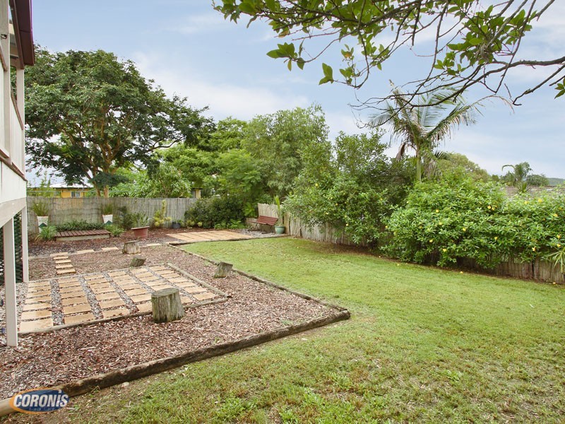 6 Gordon Road, Ferny Hills QLD 4055