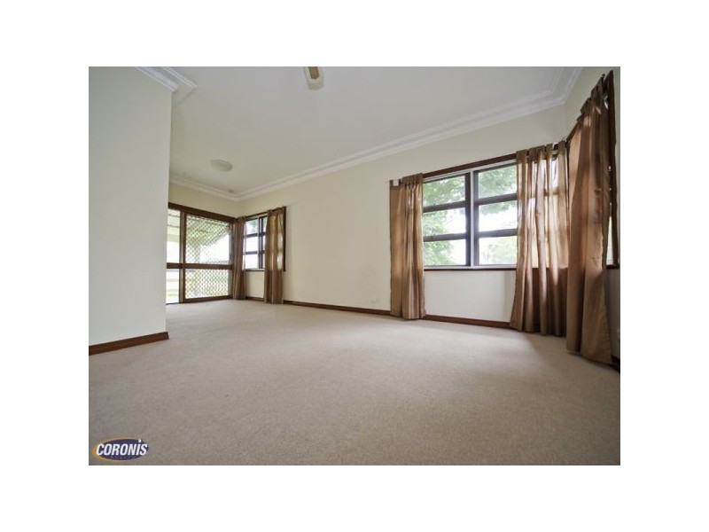 6 Myron Street, Chermside West QLD 4032