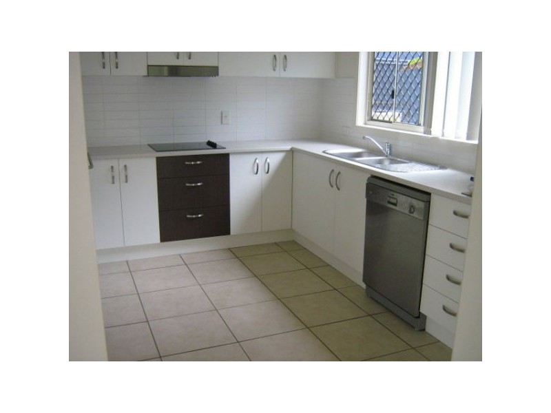 6/64 Station Road, Lawnton QLD 4501