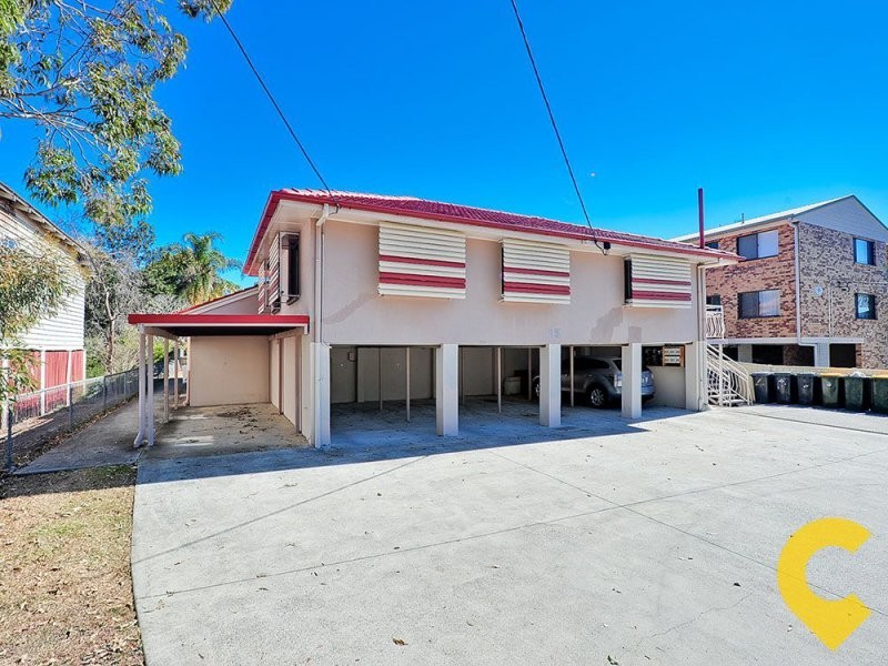 2/15 Pear Street, Greenslopes QLD 4120