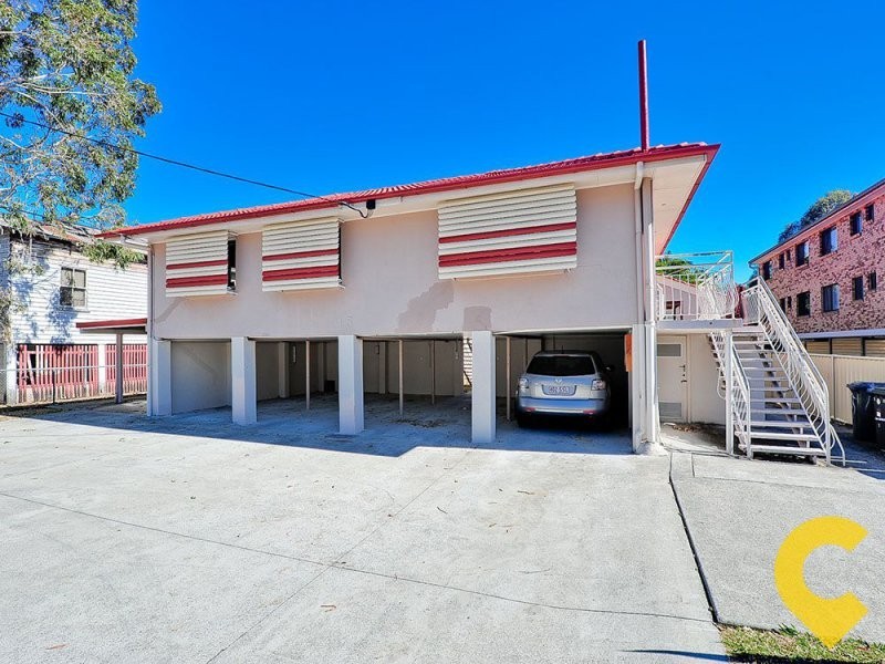 2/15 Pear Street, Greenslopes QLD 4120