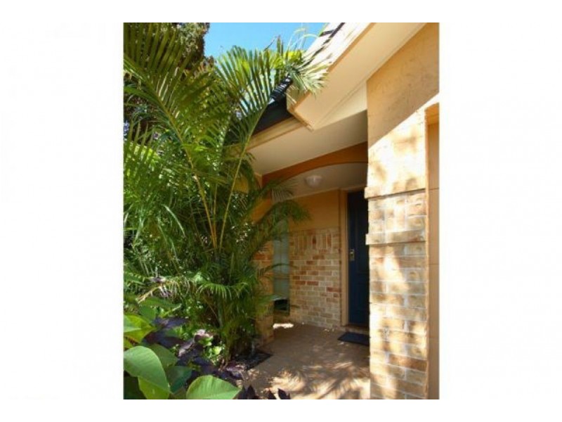 7 Benton Close, The Gap QLD 4061