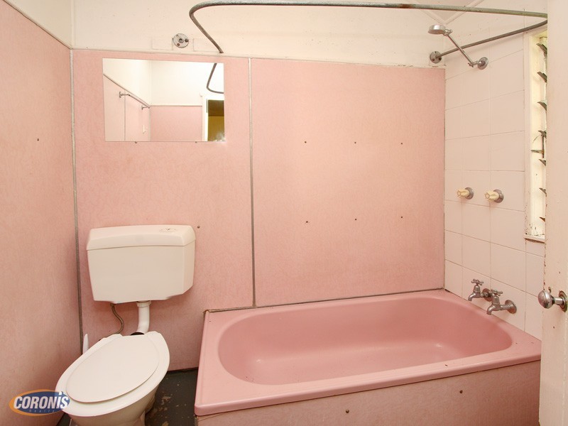 22 Swan Terrace, Windsor QLD 4030