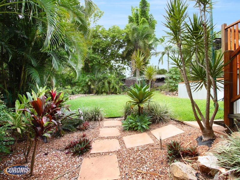 Holland Park QLD 4121