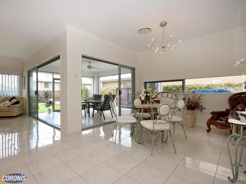 North Lakes QLD 4509