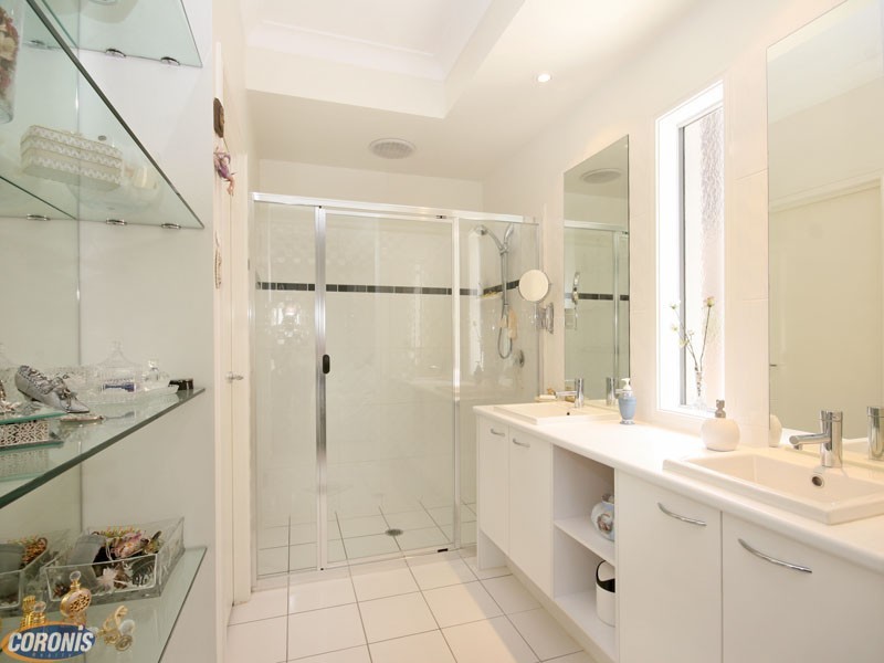 North Lakes QLD 4509