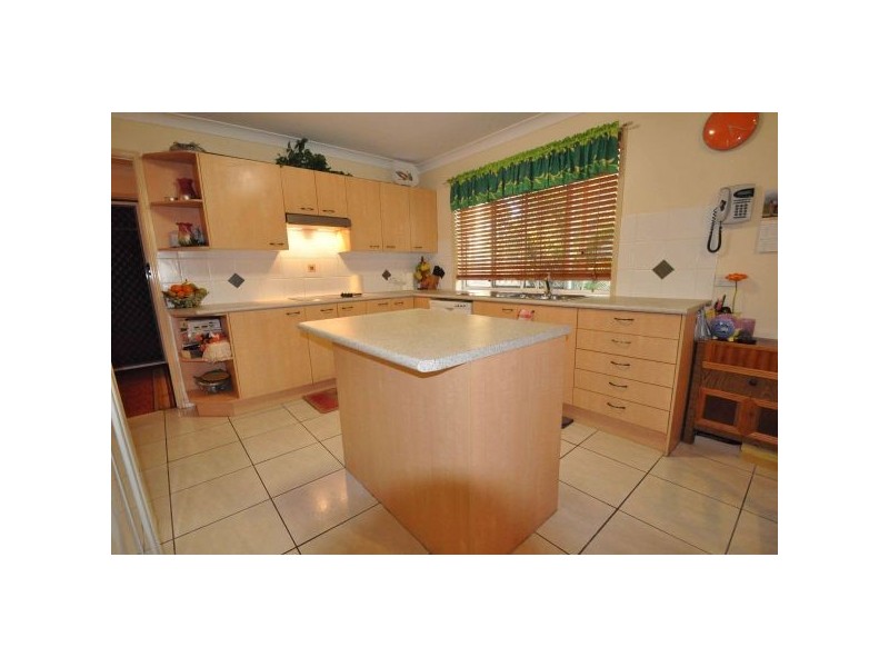 90 Barbour Road, Bracken Ridge QLD 4017