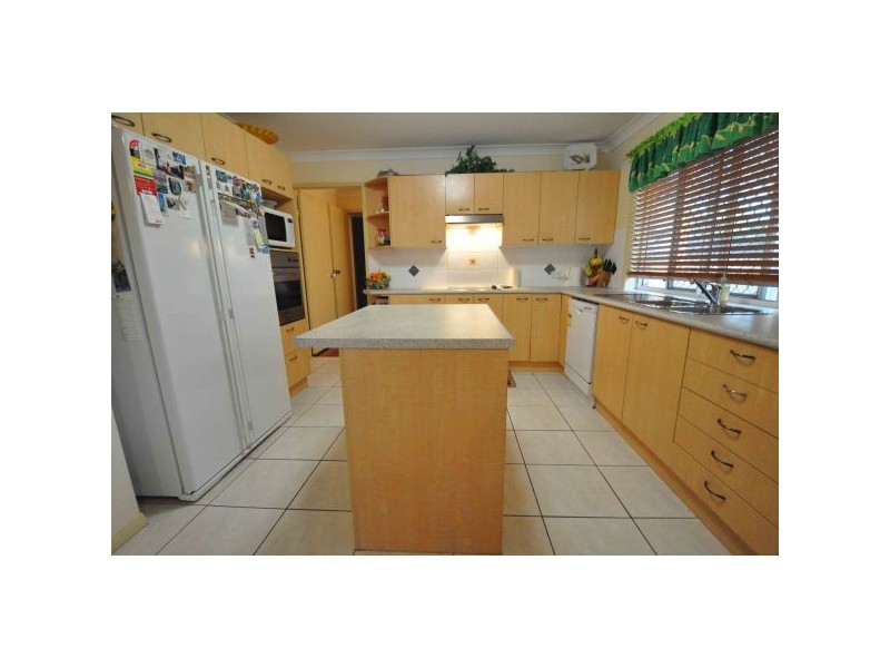 90 Barbour Road, Bracken Ridge QLD 4017