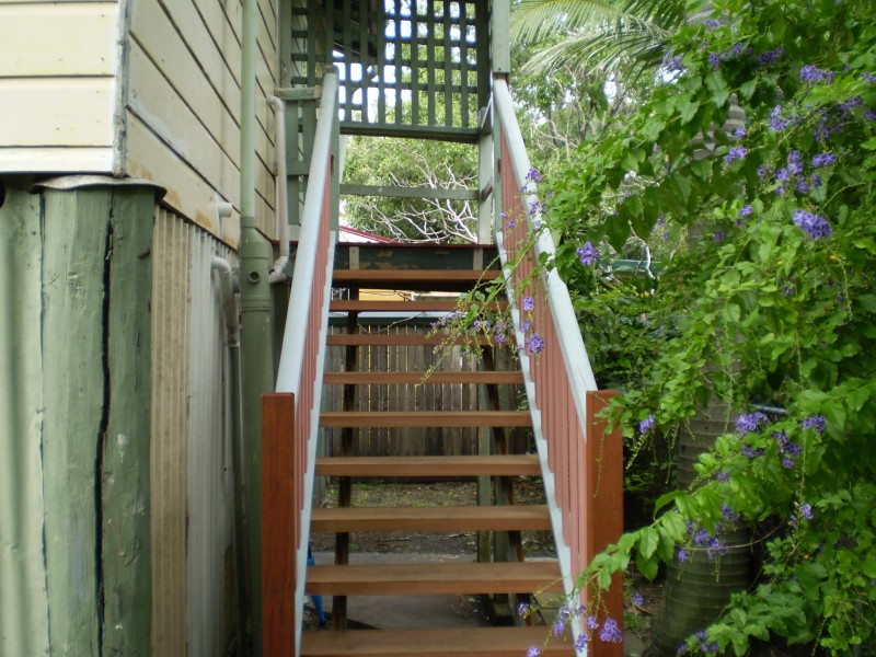 9 Cairns Street, East Brisbane QLD 4169