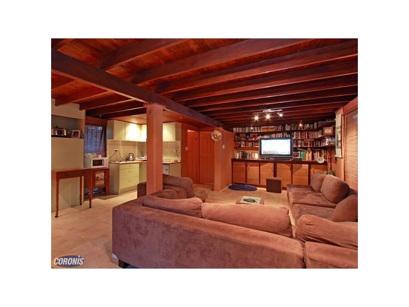 11 Victoria Avenue, Deception Bay QLD 4508