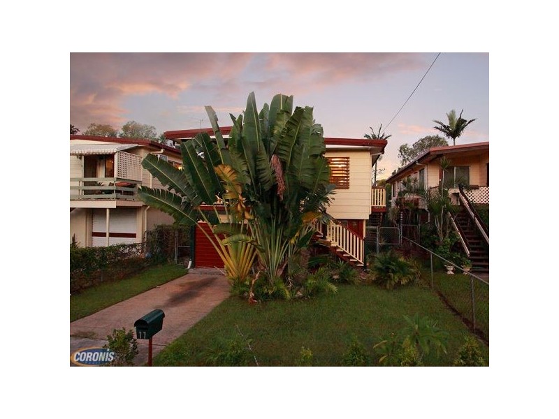 11 Victoria Avenue, Deception Bay QLD 4508