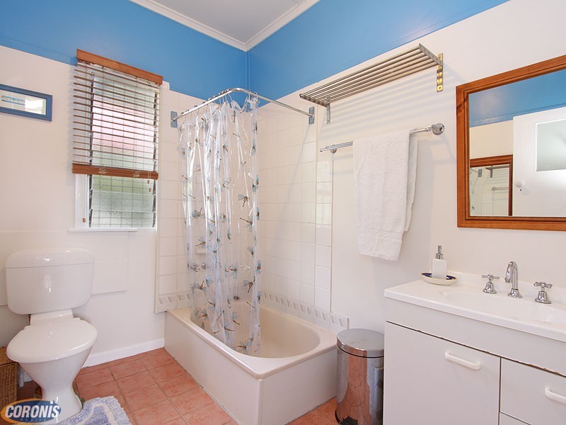 110 Moree Street, Stafford Heights QLD 4053