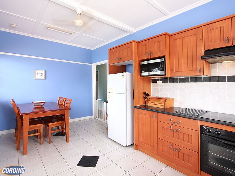 110 Moree Street, Stafford Heights QLD 4053