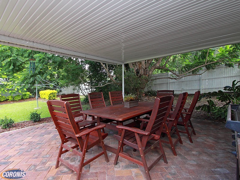 110 Moree Street, Stafford Heights QLD 4053