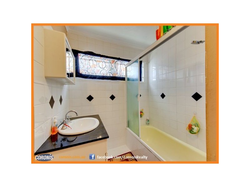 318 Bracken Ridge Road, Bracken Ridge QLD 4017