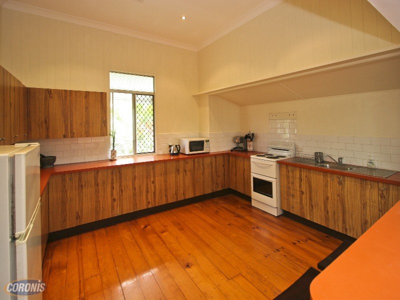 61 Brookfield Road, Kedron QLD 4031