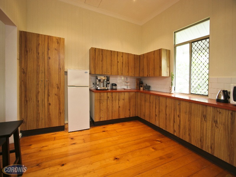 61 Brookfield Road, Kedron QLD 4031