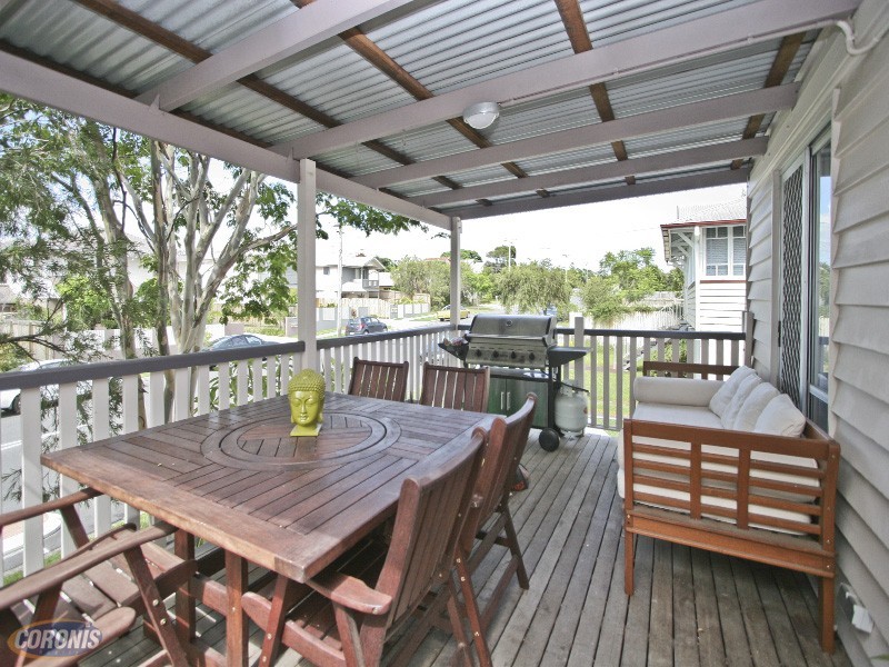 61 Brookfield Road, Kedron QLD 4031