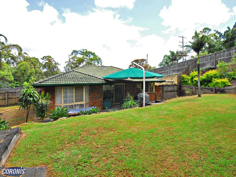 Arana Hills QLD 4054