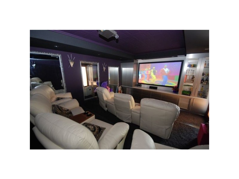 Bridgeman Downs QLD 4035