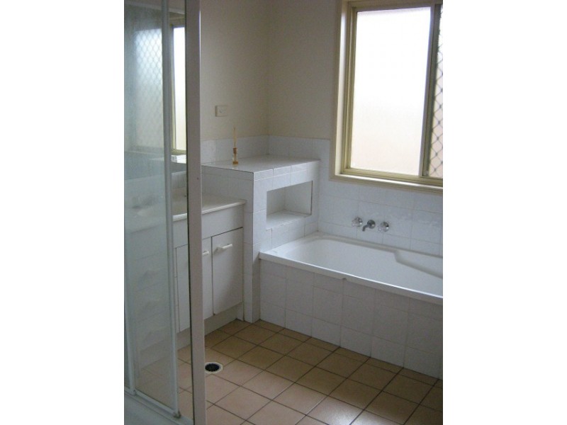 10  Lyrebird Way, Kallangur QLD 4503