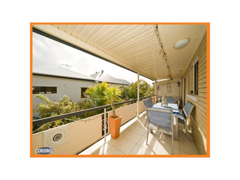 2/8 Heidelberg St, East Brisbane QLD 4169