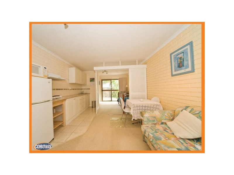 2/8 Heidelberg St, East Brisbane QLD 4169