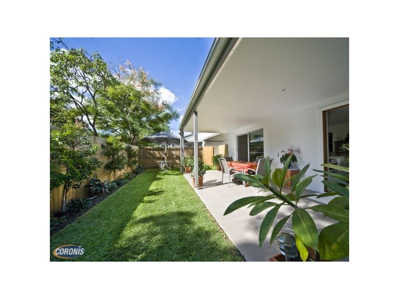 2/47 Lovegrove Street, Zillmere QLD 4034