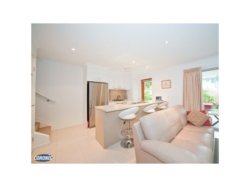 2/47 Lovegrove Street, Zillmere QLD 4034