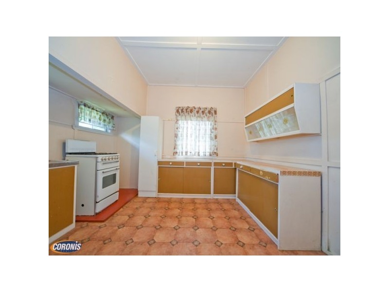 26 Lawley Street, Kedron QLD 4031