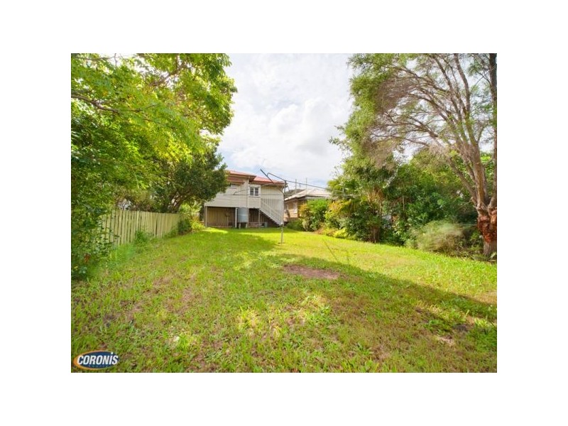 26 Lawley Street, Kedron QLD 4031