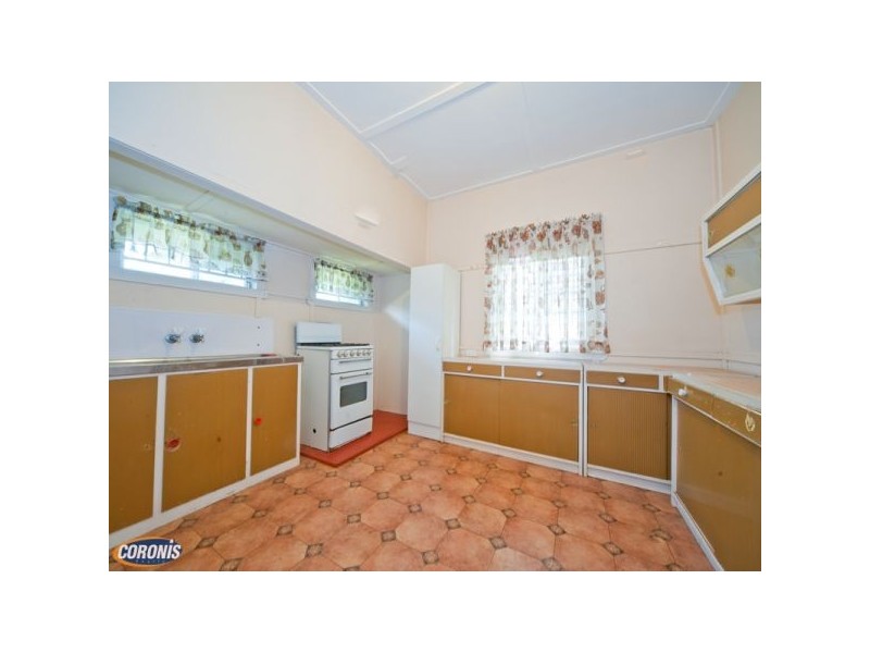 26 Lawley Street, Kedron QLD 4031