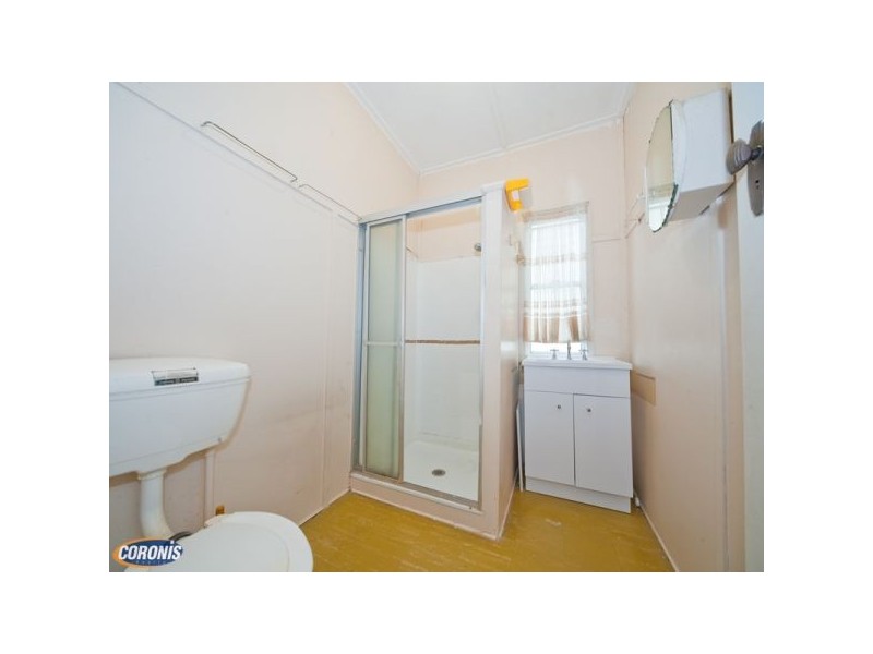 26 Lawley Street, Kedron QLD 4031