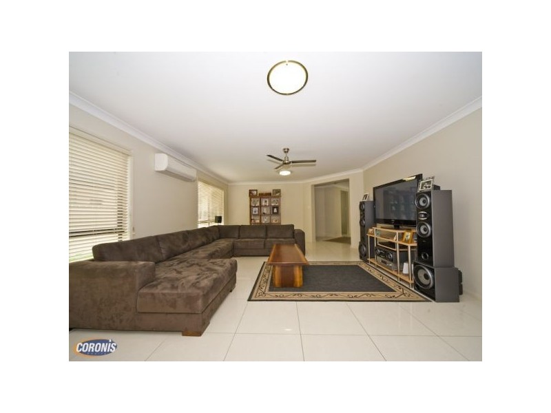 8 Darragh Street, Bracken Ridge QLD 4017