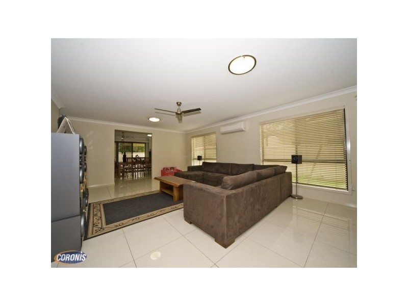 8 Darragh Street, Bracken Ridge QLD 4017