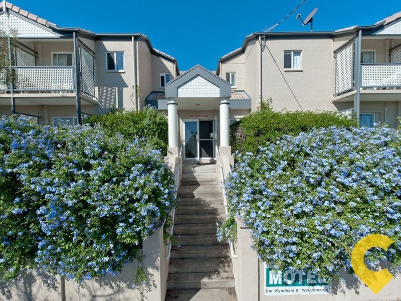 4/15 Weightman Street, Herston QLD 4006