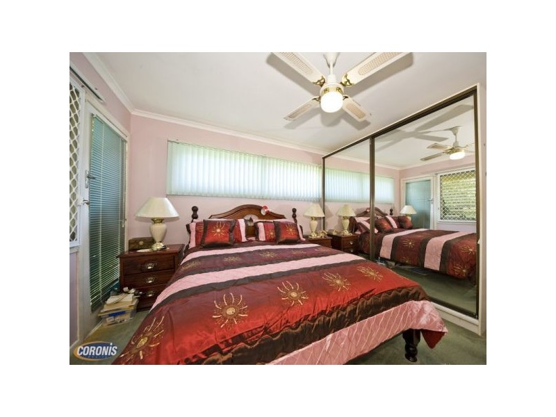 Arana Hills QLD 4054